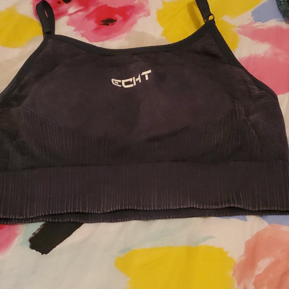 ECHT sports bra